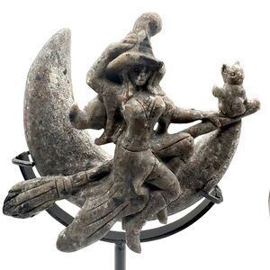 Yooperlite Crystal Witch Crescent Moon Carving- includes metal stand 7”